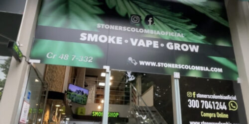 stoners smoke shop sede Poblado, Medellin