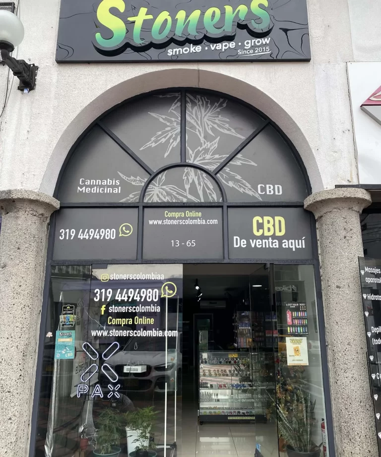 Tienda Stoners Smoke Shop en Invico, Pereira – foto 2