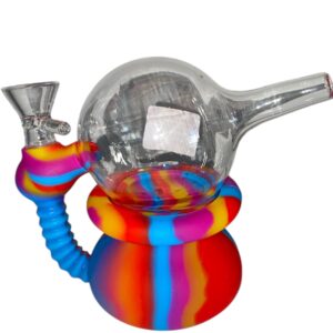 Bong que facilita el manejo gracias a su diseño ergonómico y resistente.