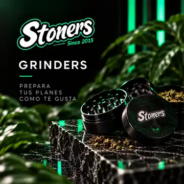 Grinders metálicos y de acrílico en Stoners Colombia