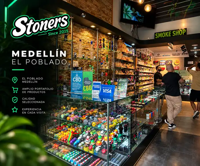 Stoners Smoke Shop in El Poblado, Medellín